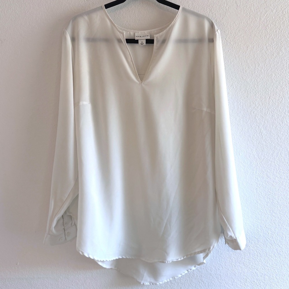Ava & Viv Womens 1X White Long Sleeve Split Neck High Low Blouse Top